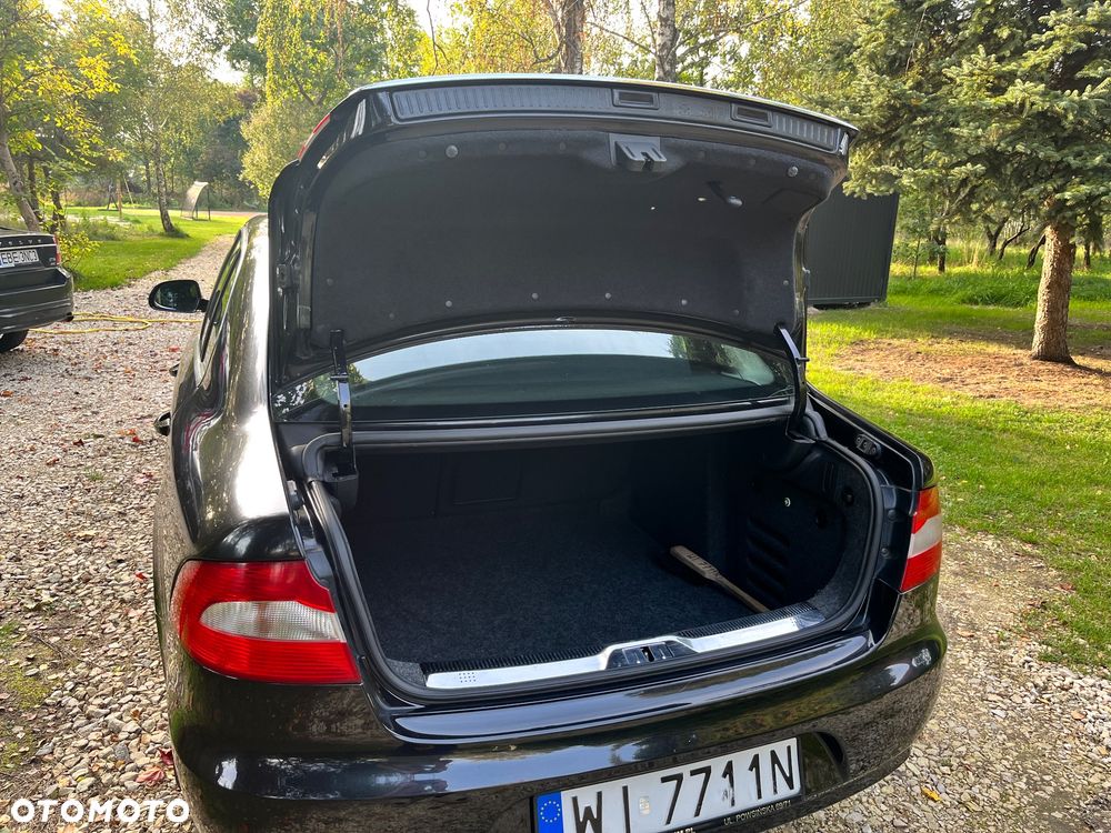 Skoda Superb - 16
