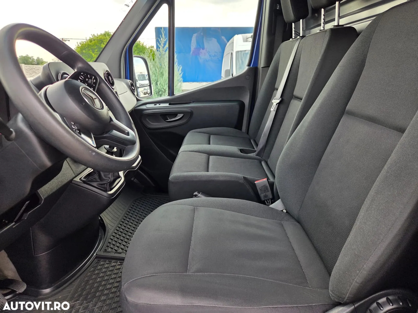 Mercedes-Benz New Sprinter L3H2 - 21