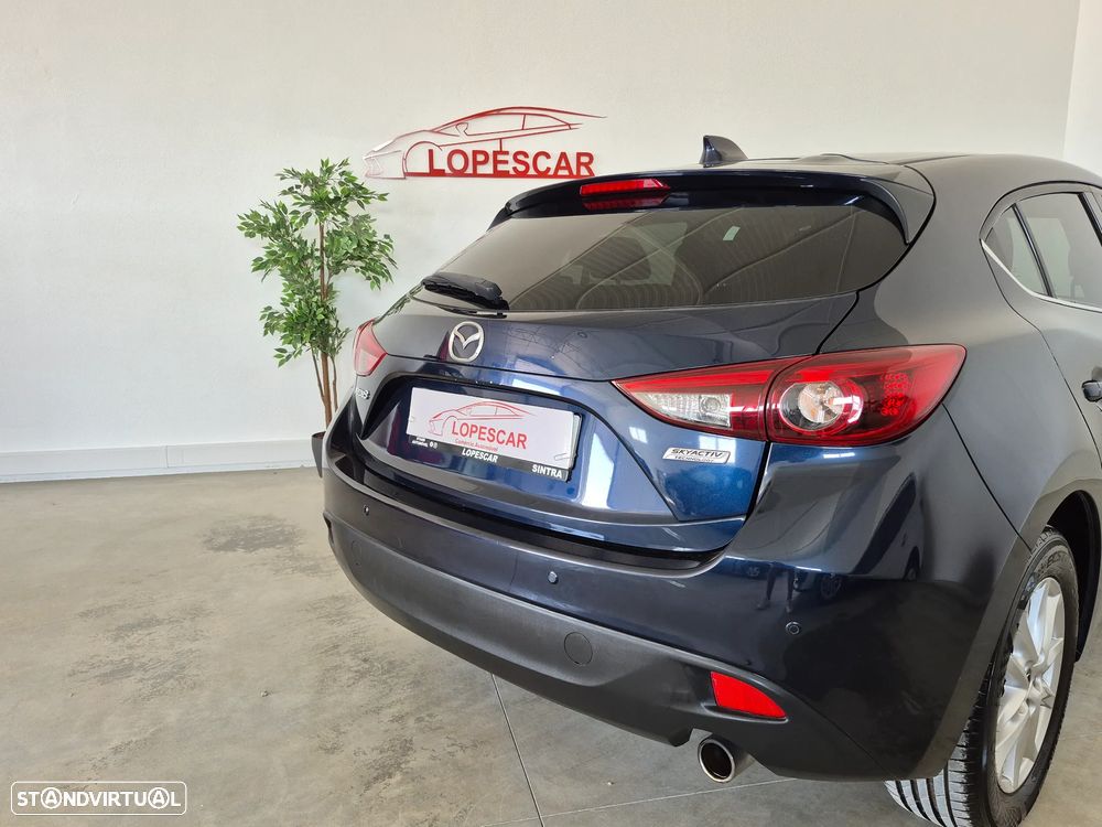 Mazda 3 1.5 Sky-G Evolve HS Navi - 4