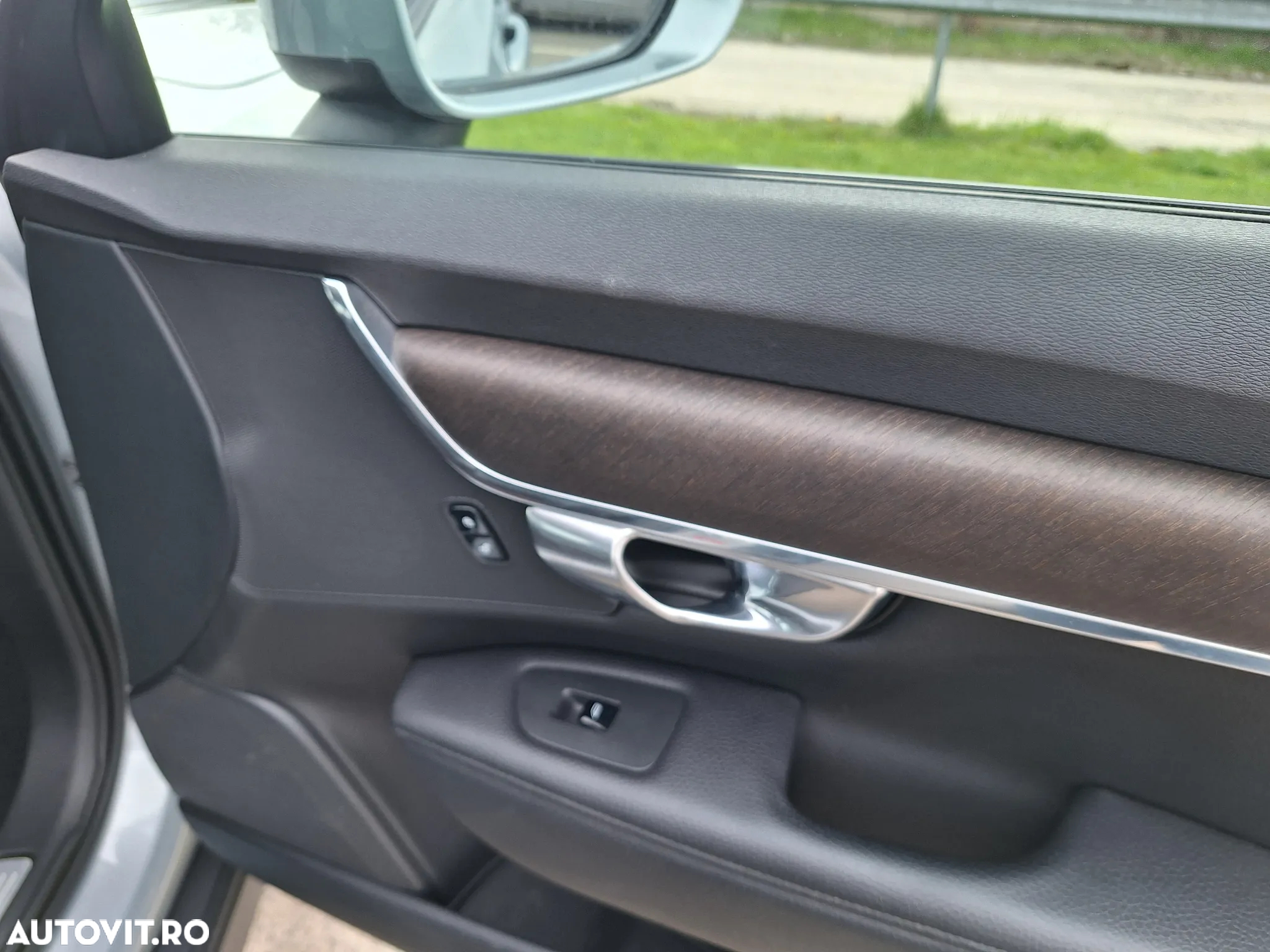 Volvo V90 - 16