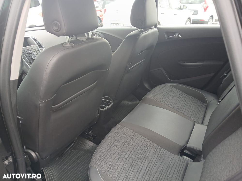 Opel Astra 1.4 Turbo ECOTEC Selection Aut. - 6