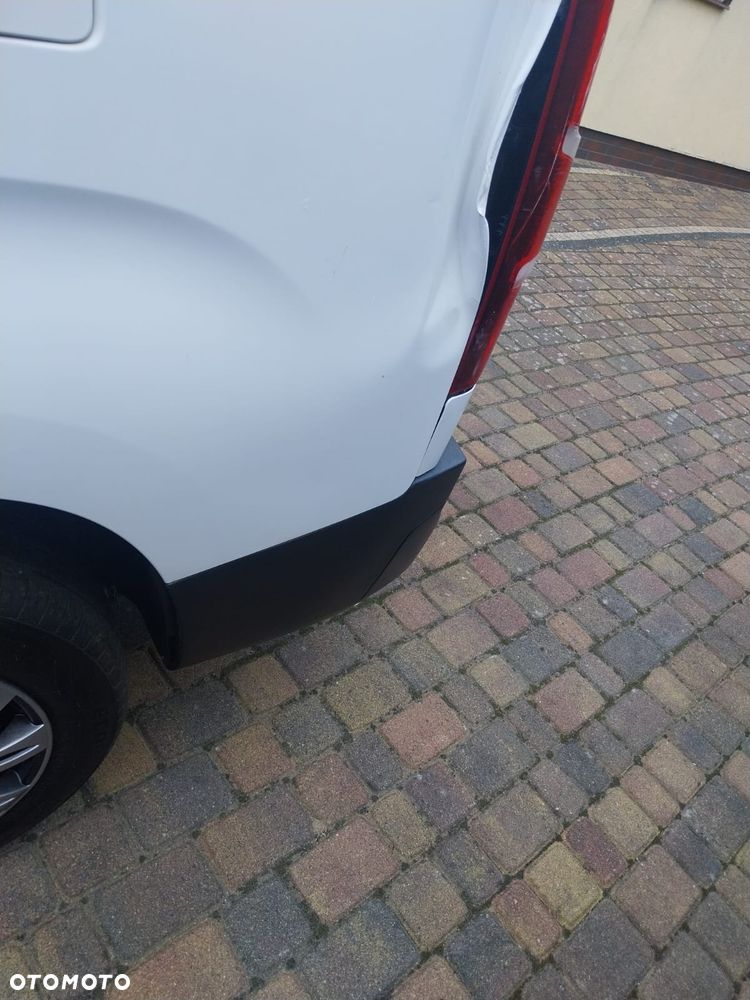 Opel Combo 1.5 D Start/Stop Ultimate - 20