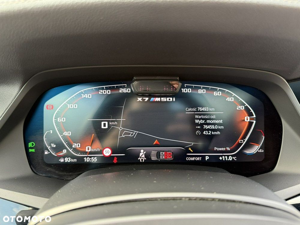 BMW X7 M50i sport - 17