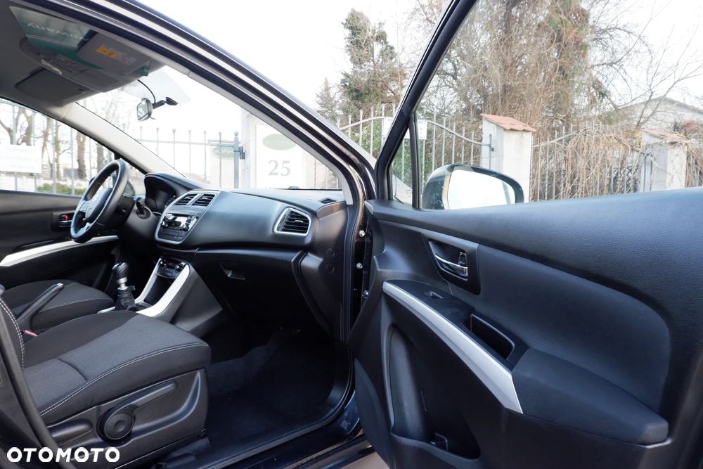 Suzuki SX4 S-Cross 1.6 DDiS 4x2 Comfort - 3