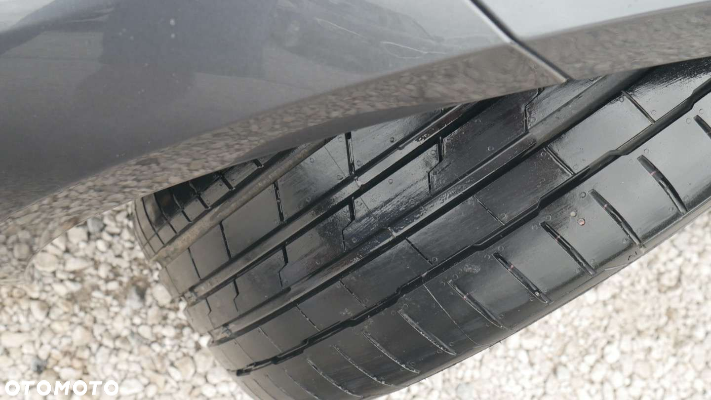 BMW Seria 3 - 26
