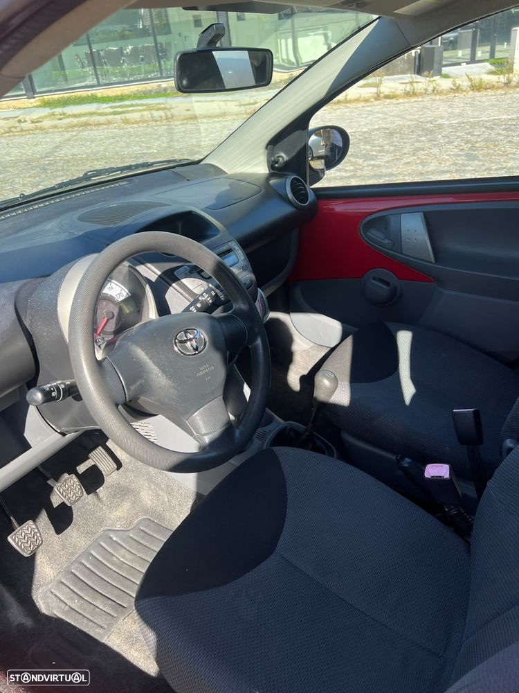 Toyota Aygo - 4