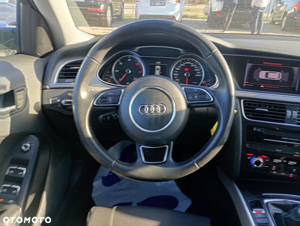 Audi A4 Avant 2.0 TDI DPF Ambiente - 36