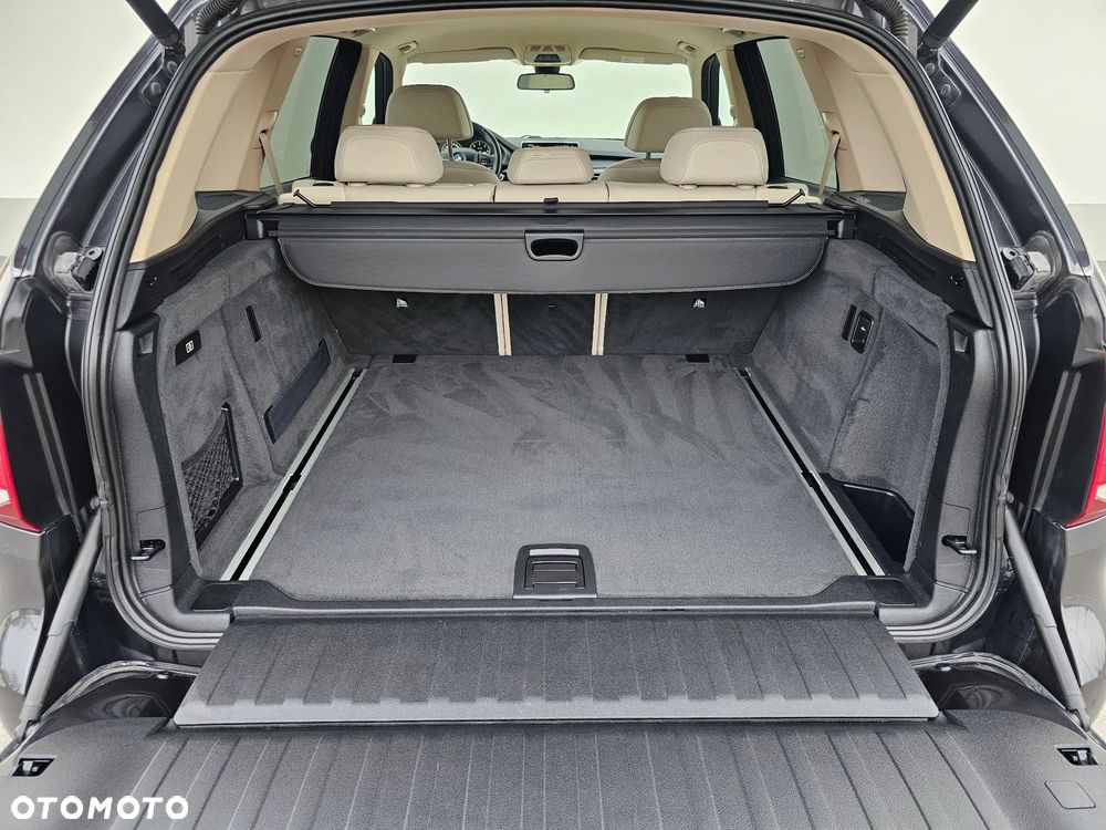 BMW X5 xDrive40d - 28