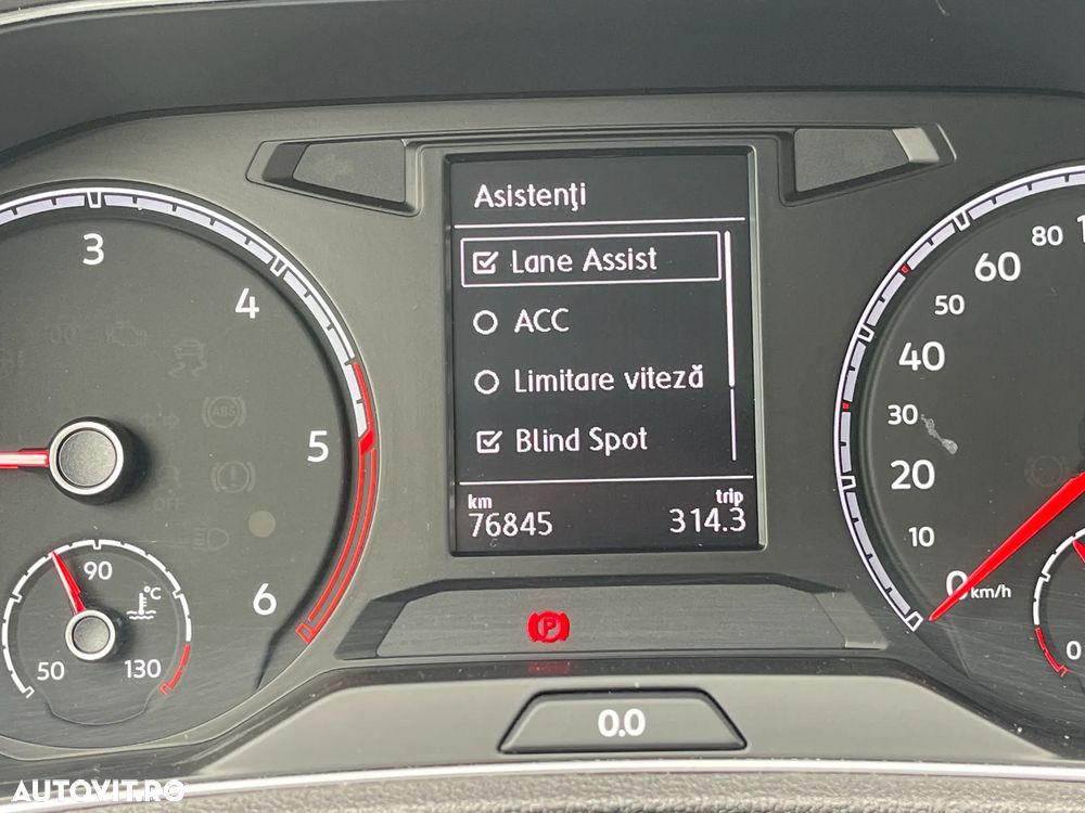 Volkswagen T-Roc 2.0 TDI DSG Design - 18