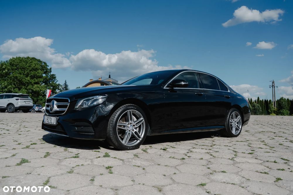 Mercedes-Benz Klasa E 220 d 4-Matic Business Edition 9G-TRONIC - 25