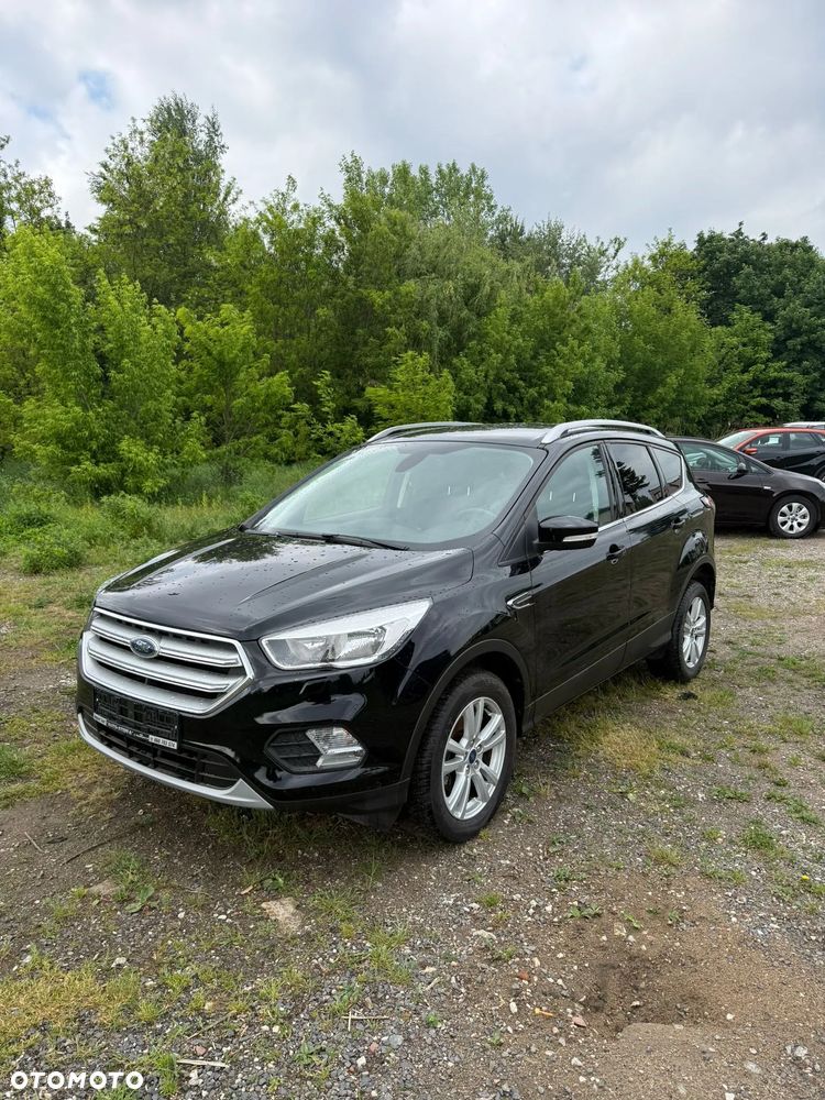 Ford Kuga 1.5 EcoBoost 2x4 Trend - 1