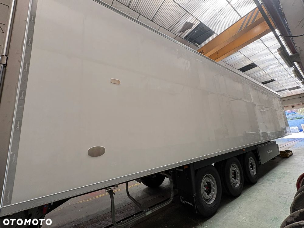 LeciTrailer SR3E Chłodnia ATP FRC Frigo - 3