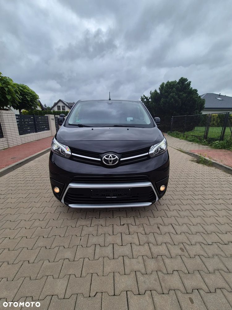 Toyota Proace 2.0D4d 180koni L3 2018r 2xdrzwi elektr Klimatronik Led Xenon HEAD-UP ACC BLIS ALU 17'' Full Wersja Super Stan Brutto - 3