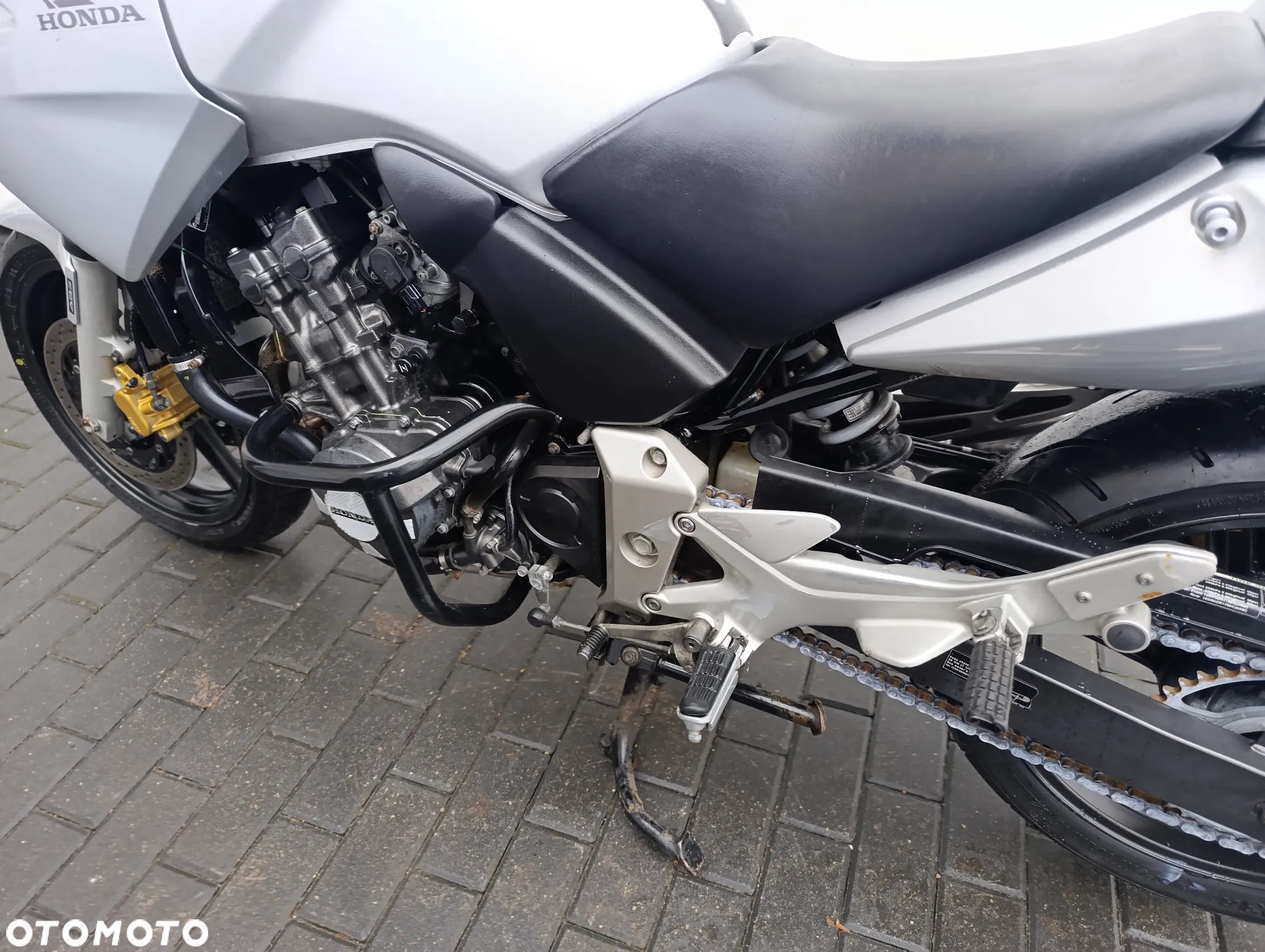 Honda CBF - 14
