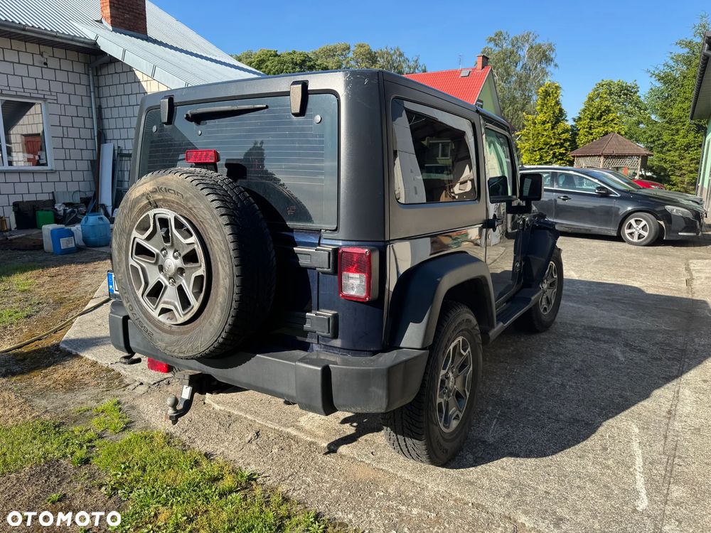 Jeep Wrangler - 1