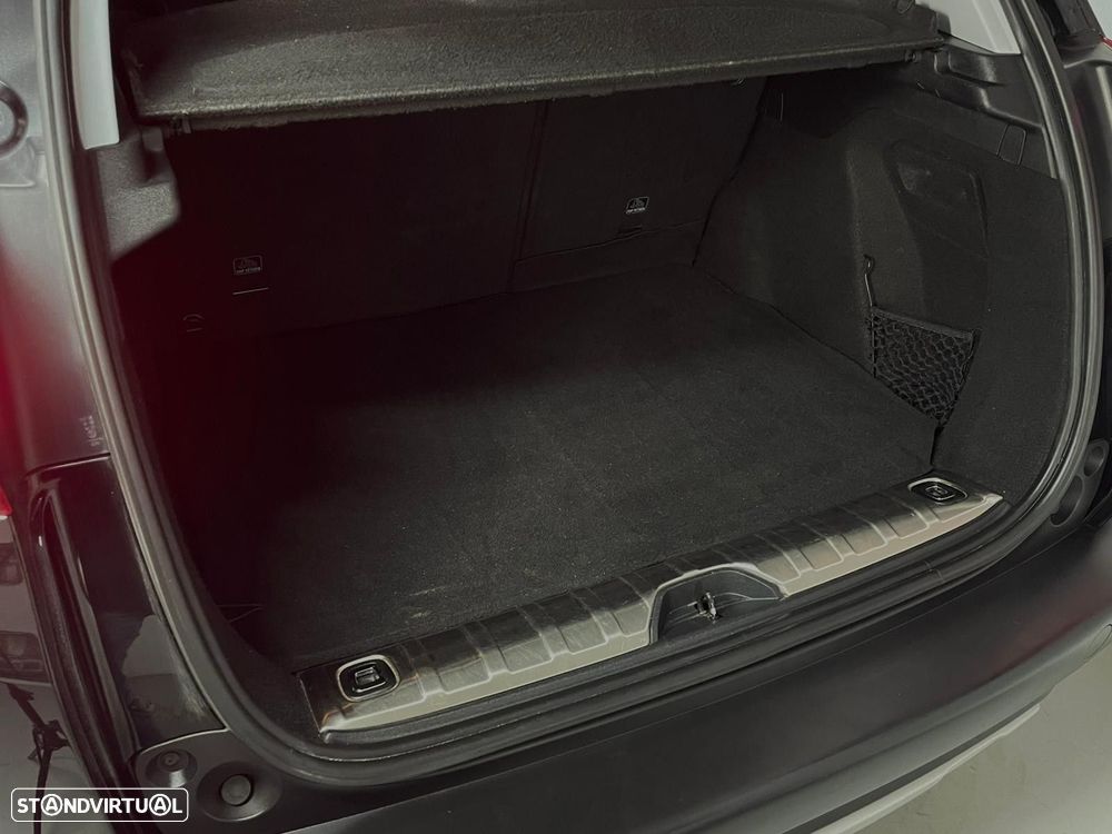 Peugeot 2008 1.2 PureTech Allure EAT6 - 25