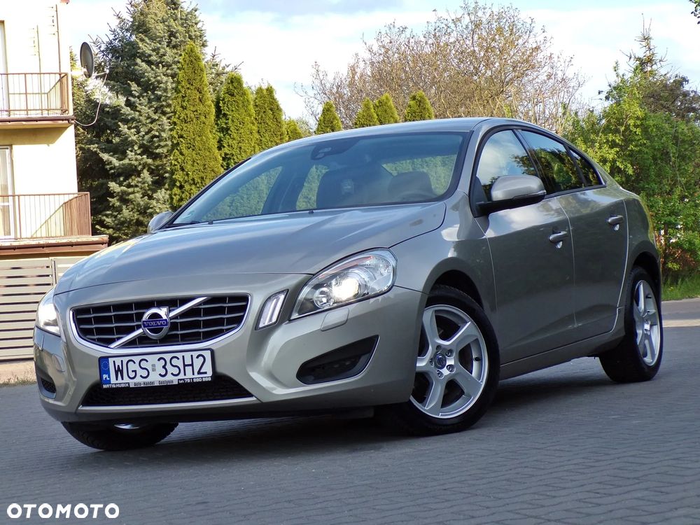 Volvo S60 D4 Summum - 3