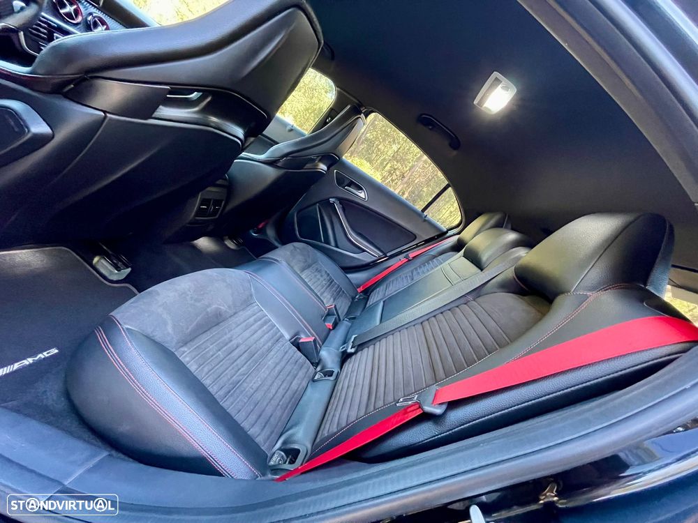 Mercedes-Benz A 45 AMG 4-Matic - 20