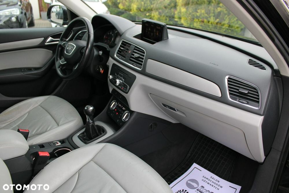 Audi Q3 - 30