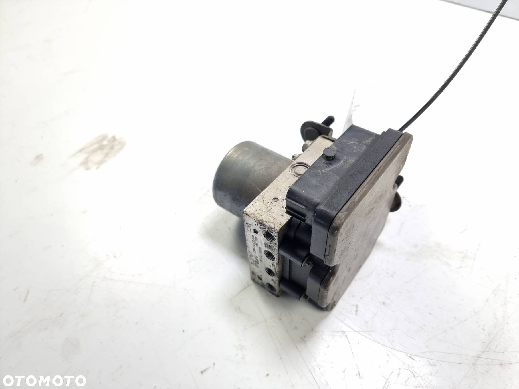 POMPA ABS HAMULCOWA TOYOTA COROLLA E21 44540-02740 - 2
