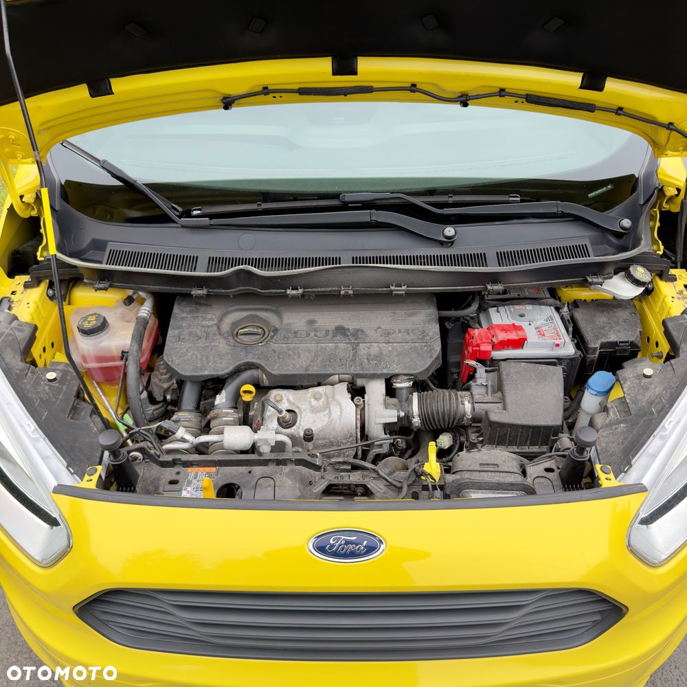Ford Transit Courier - 24