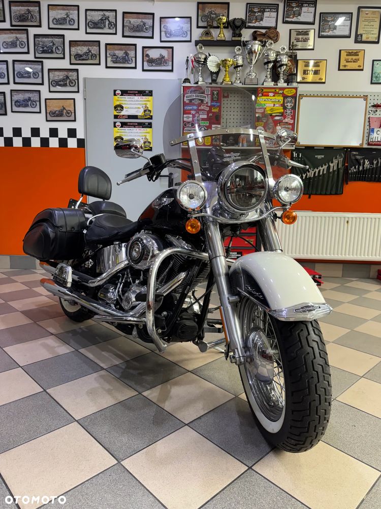 Harley-Davidson Softail Deluxe - 3