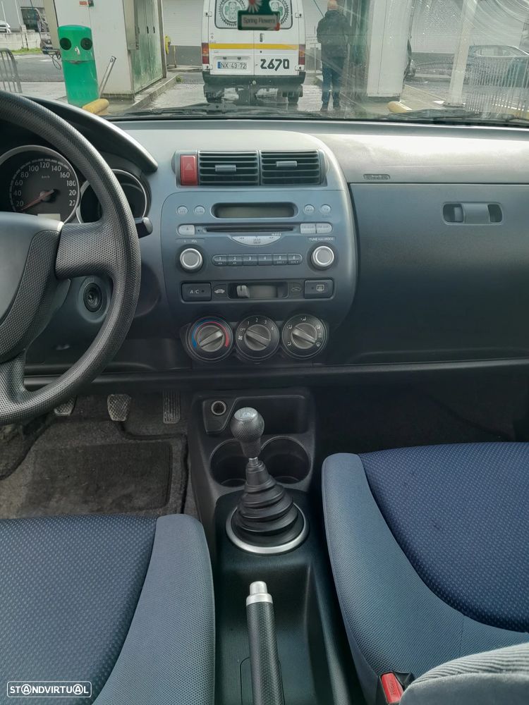 Honda Jazz 1.2 Live - 10