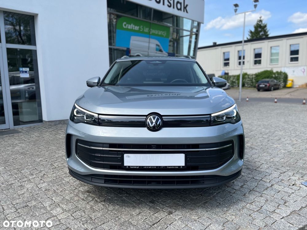 Volkswagen Tiguan - 4