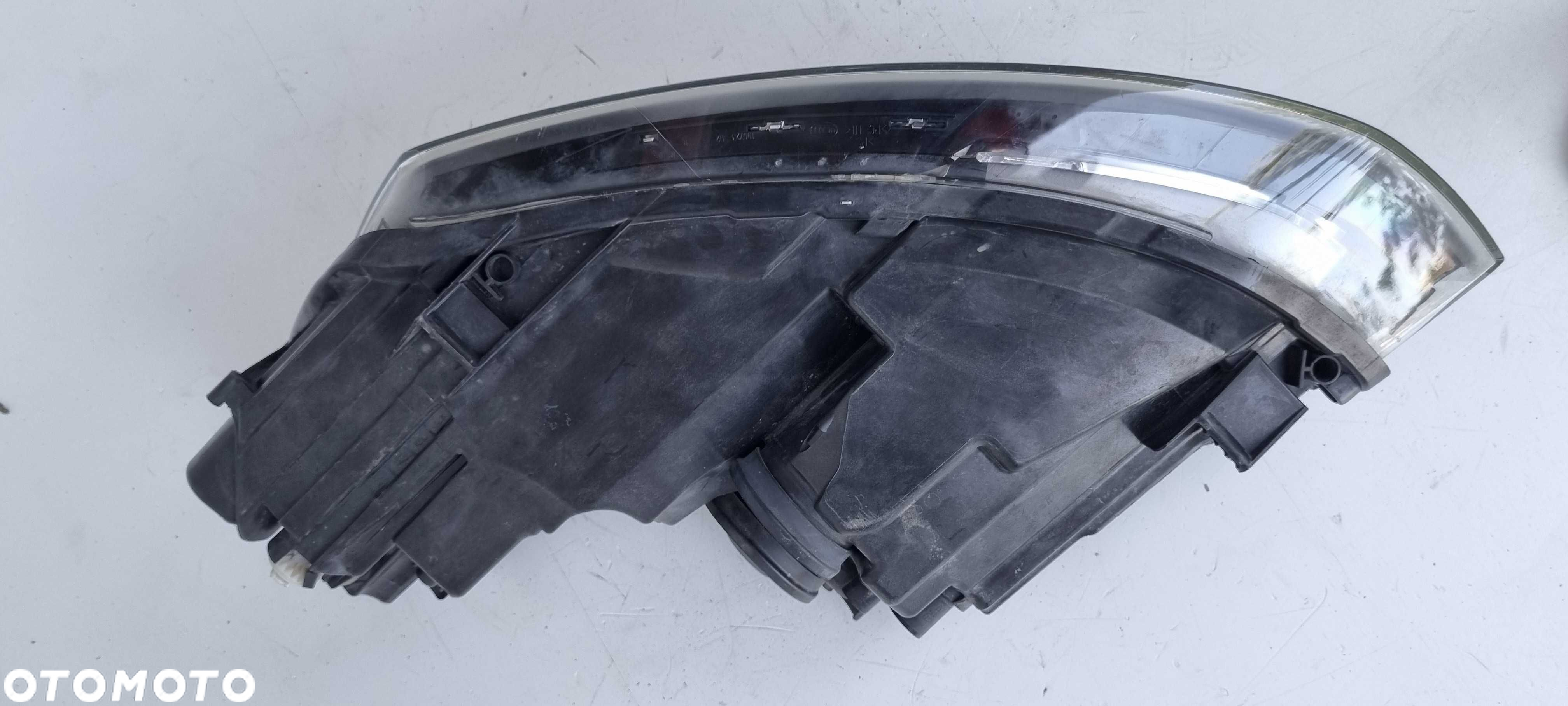 VW Polo V Lift 14-17 Lampa Reflektor Prawy Brak uchwytów Kraków - 5