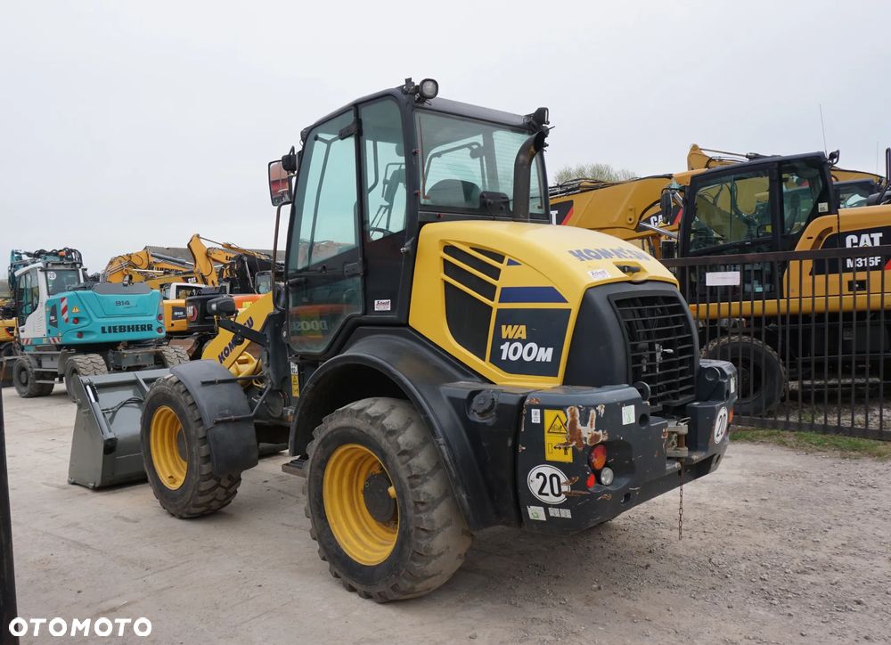 Komatsu WA 100 - 7