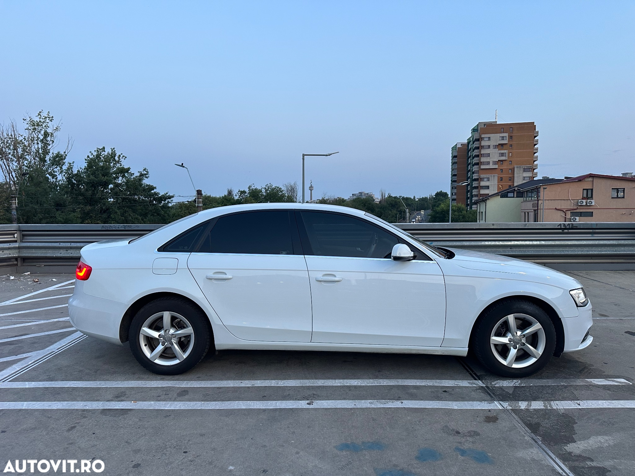 Audi A4 2.0 TDI B8 Multitronic - 8