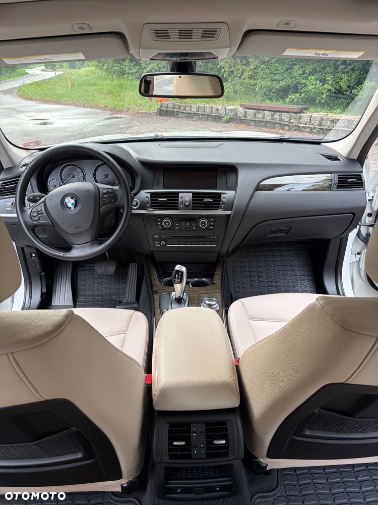 BMW X3 28i xDrive - 6