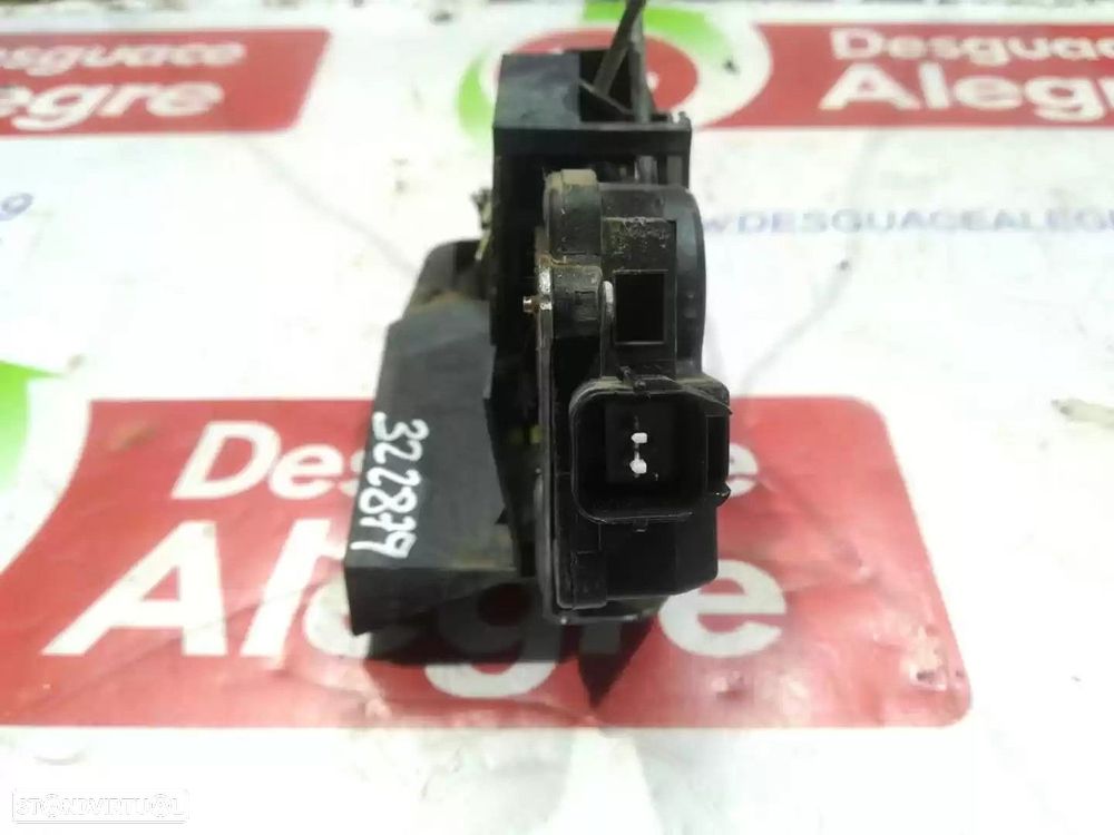 FECHADURA PORTA TRASEIRA DIREITA KIA RIO BREAK FAMILIAR 2004 - - 3