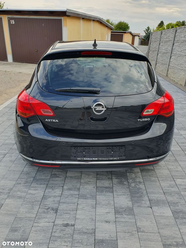 Opel Astra - 11