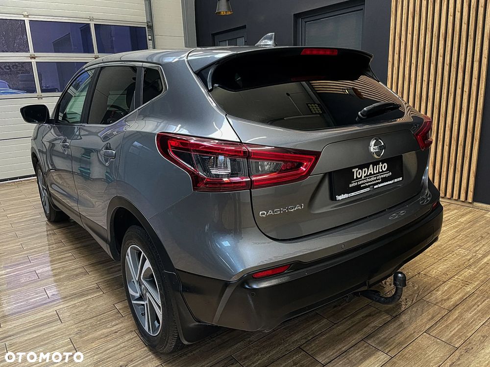 Nissan Qashqai 1.2 DIG-T N-Connecta - 10