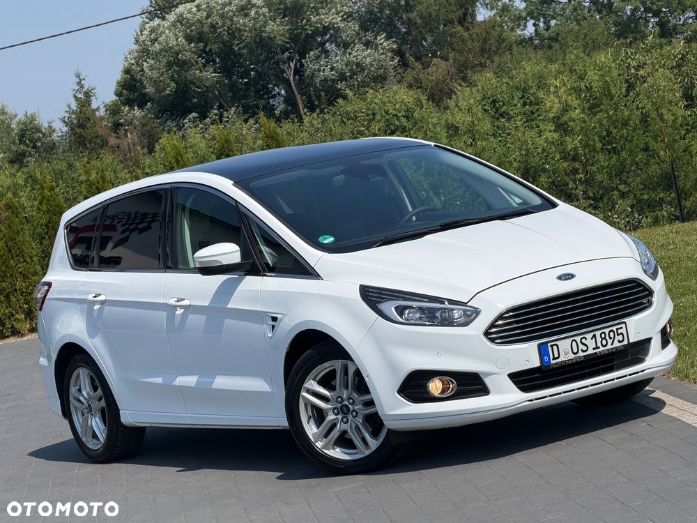 Ford S-Max 2.0 TDCi Titanium - 4