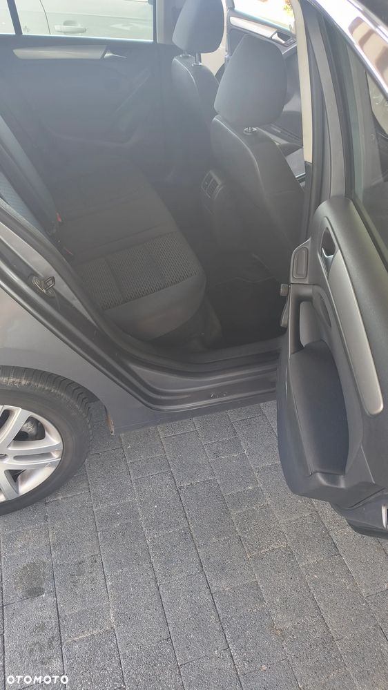 Volkswagen Golf 1.6 TDI Comfortline - 12