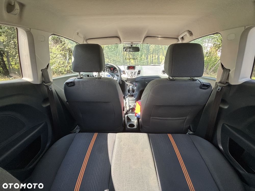 Ford Fiesta - 17