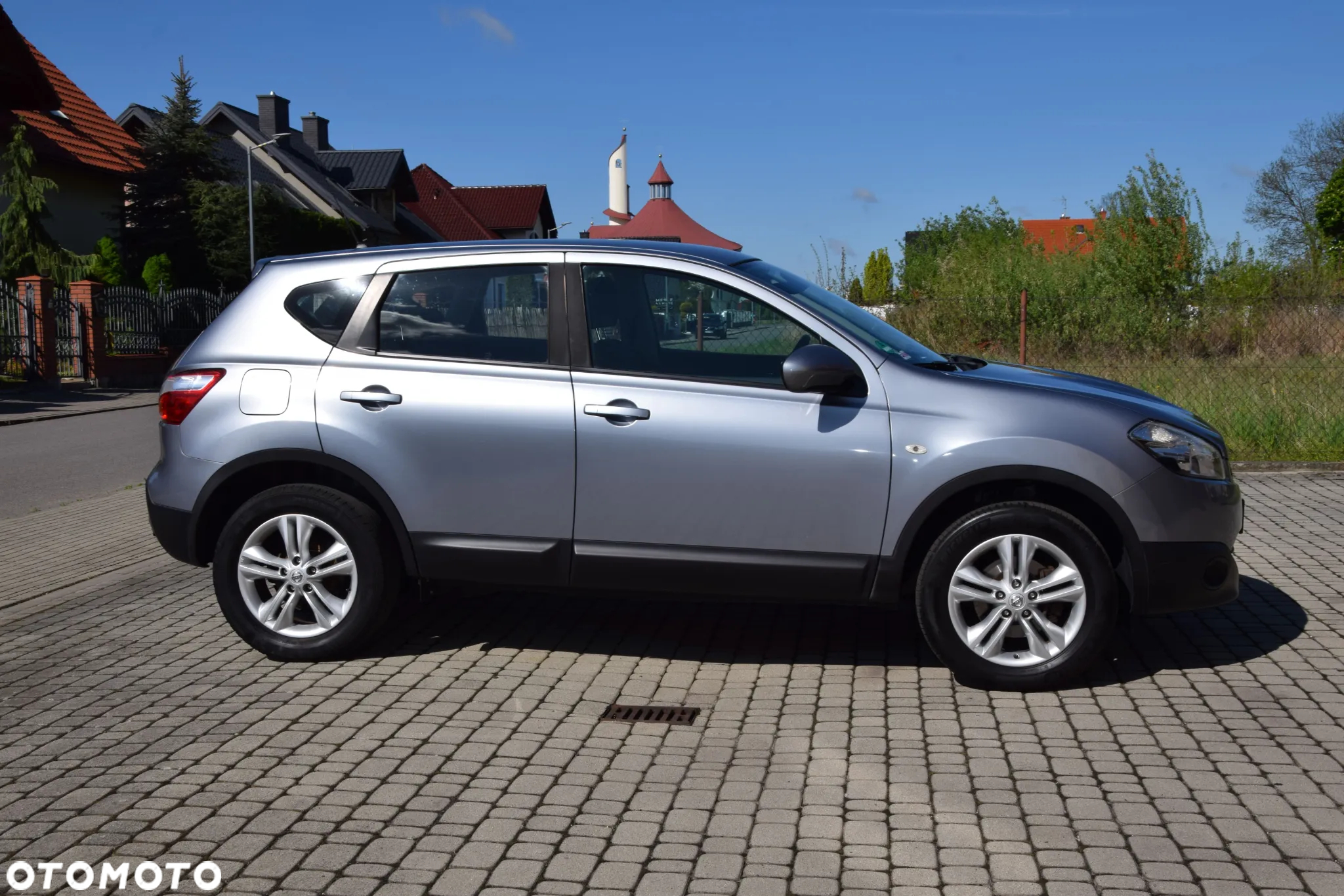 Nissan Qashqai - 2