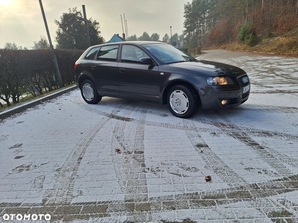 Audi A3 Sportback - 2