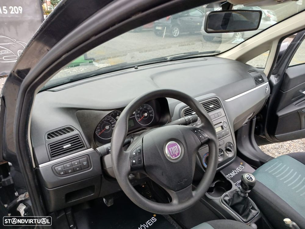 Fiat Grande Punto 1.2 8V - 5