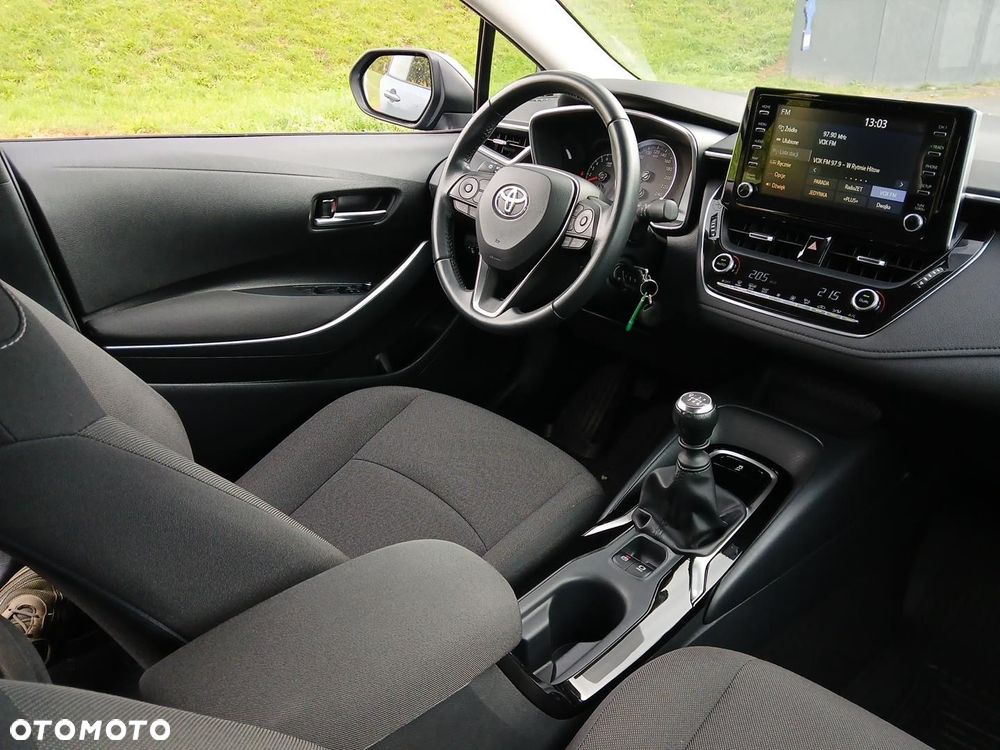 Toyota Corolla - 19