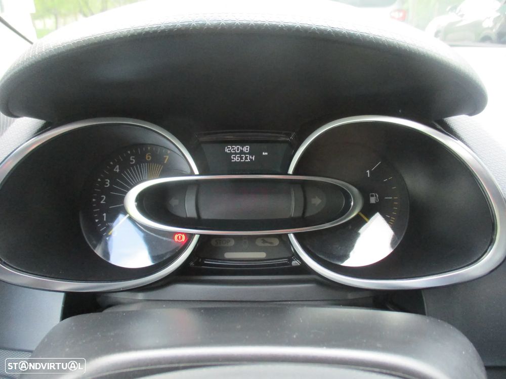 Renault Clio 0.9 TCe Limited - 12