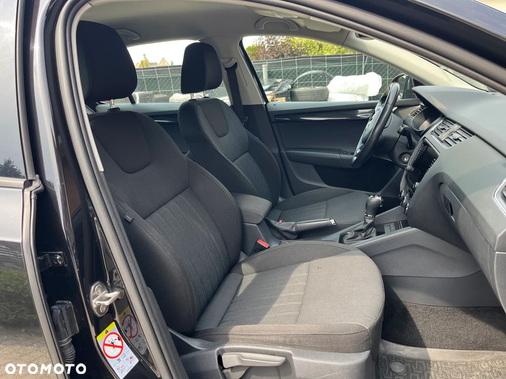 Skoda Octavia 2.0 TDI SCR 4x4 Ambition DSG - 7