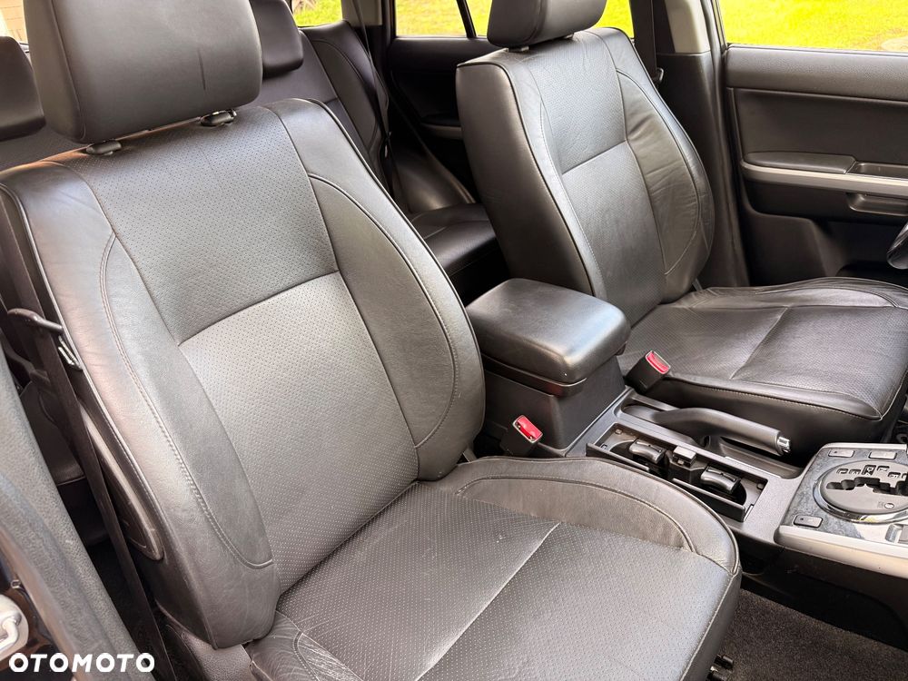 Suzuki Grand Vitara 3.2 V6 Elegance - 24
