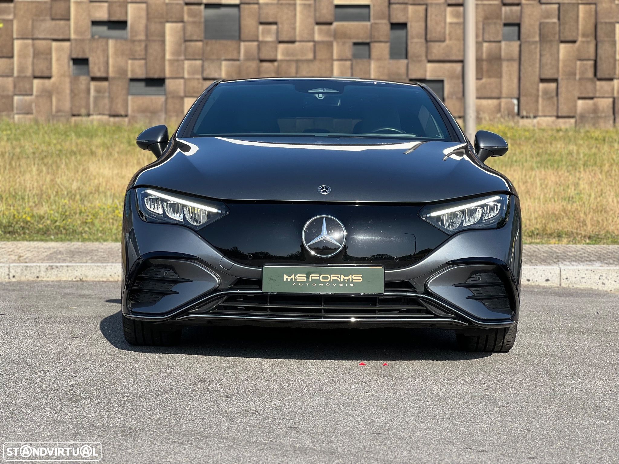 Mercedes-Benz EQE - 1
