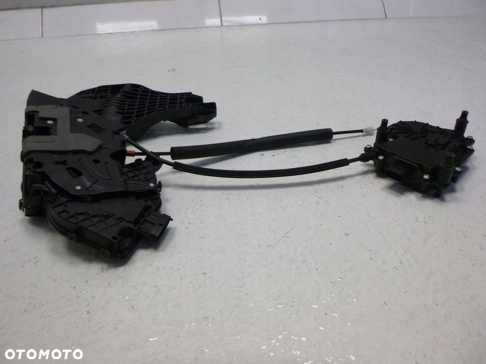 JAGUAR XF X260 ZAMEK DRZWI CENTRALKA PRZÓD DOCIĄG - 4