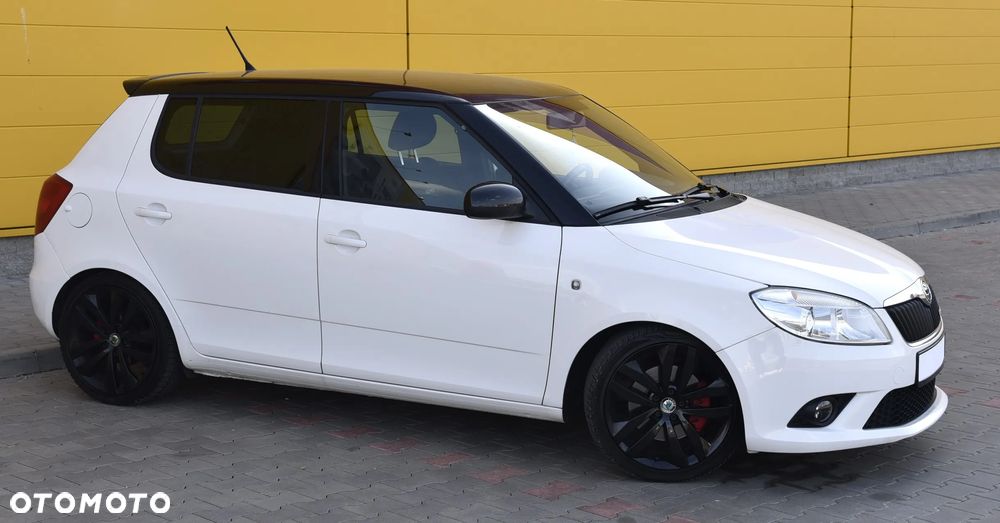 Skoda Fabia 1.4 TSI DSG RS - 3