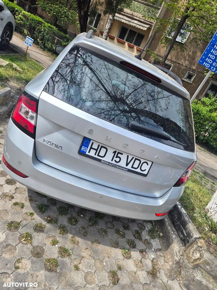 Skoda Fabia 1.0 TSI 95 CP Ambition - 2