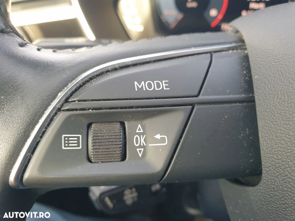 Audi Q3 Sportback 2.0 35 TDI quattro S tronic S Line - 34